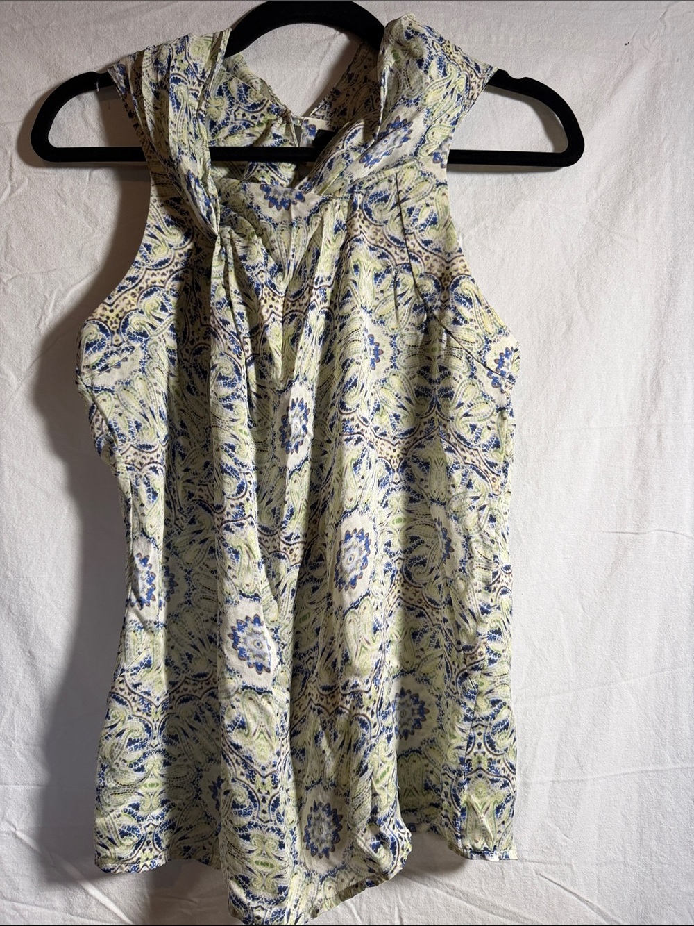 Etcetera 100% Silk Light Yellow and Blue Paisley Tie-Neck Camisole